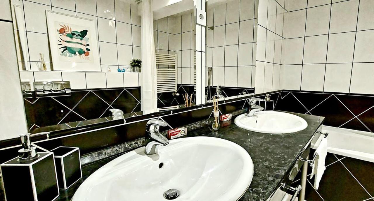 A+ Budapest Downtown Apartments Luaran gambar
